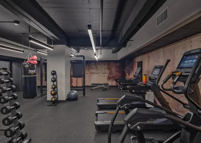 Moxy Downtown 3* Phoenix