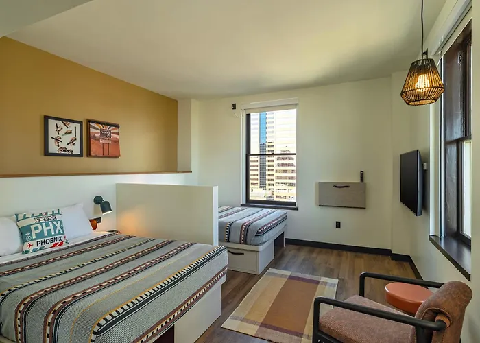 Moxy Downtown Hotel