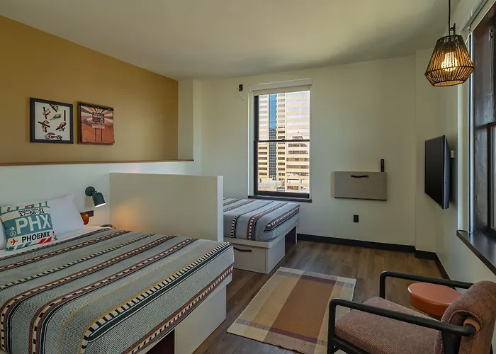 Moxy Downtown Hotel