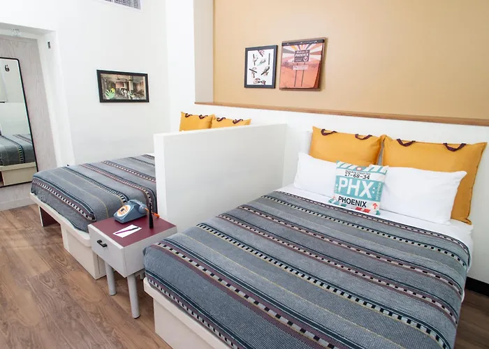 Moxy Downtown 3* Phoenix